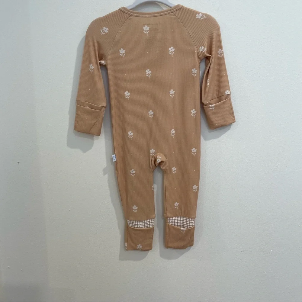 NEW Baby Boutique Floral Zip Up Pajamas